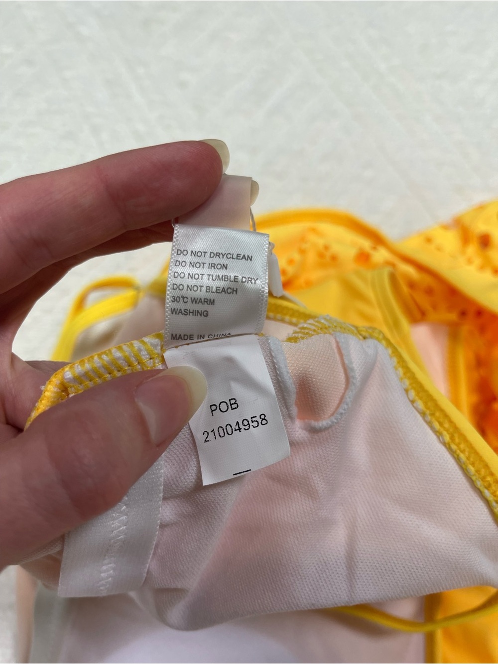 Holipick Yellow Off-the-Shoulder One-Piece Swimsuit with Eyelet Ruffle Size L - Picture 9 of 15